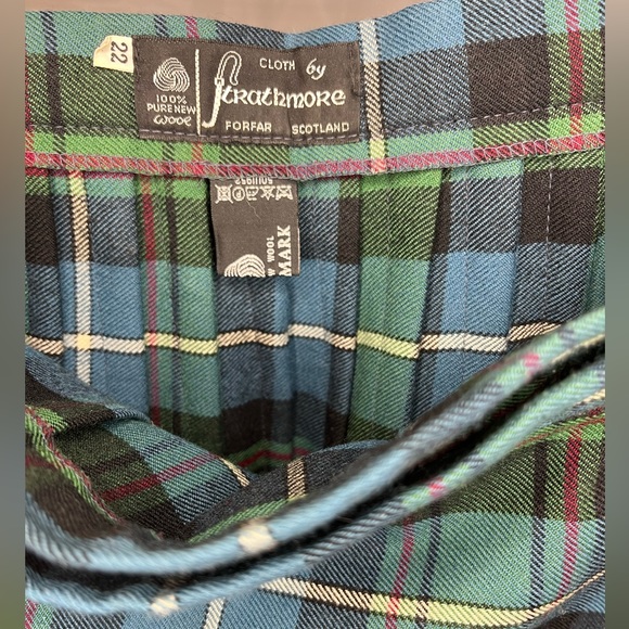 Tartan Strathmor Forfar Scotland 🏴󠁧󠁢󠁳󠁣󠁴󠁿 - Picture 5 of 14